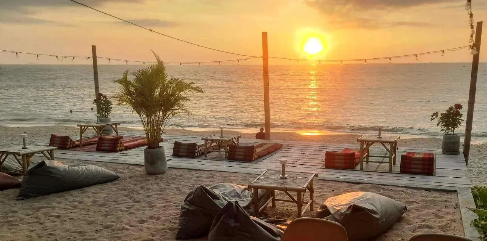 Scandinavian Beach Resort Ko Lanta Hotel